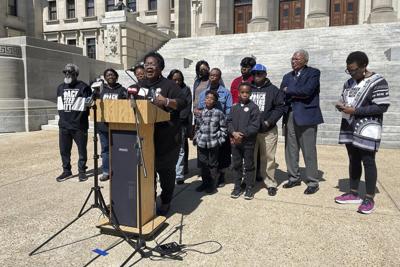 Ex-rep: Legislative plans in Mississippi are 'Jim Crow 2.0'