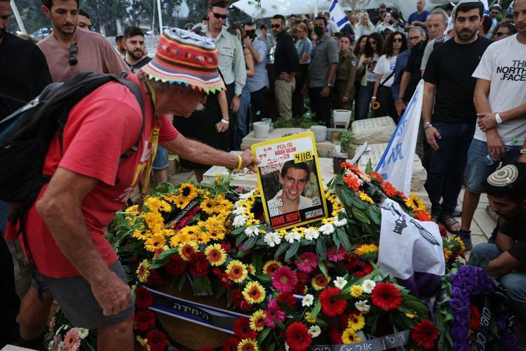Tens of thousands attend funeral of Israeli soldier whose remains were held in Gaza for 11 years