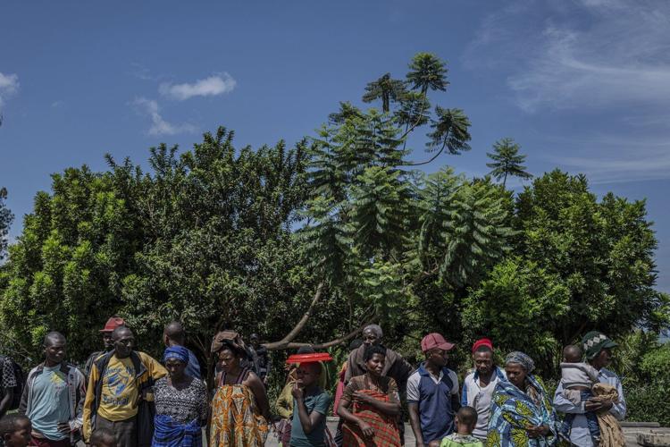 Hundreds of Rwandans who fled to Congo after the 1994 genocide return in UN repatriation