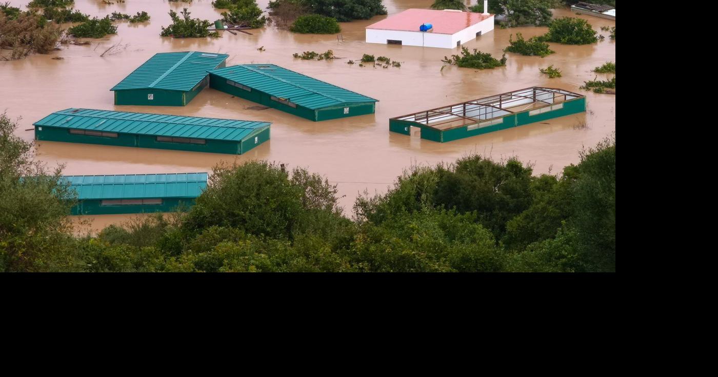 Storm Leonardo slams Spain and Portugal, leaving 1 ᴅᴇᴀᴅ and a girl missing  | World News | thecanadianpressnews.ca