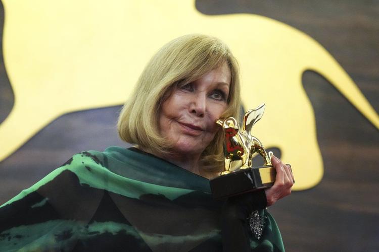 Kim Novak's emotional return to the spotlight at Venice Film Festival