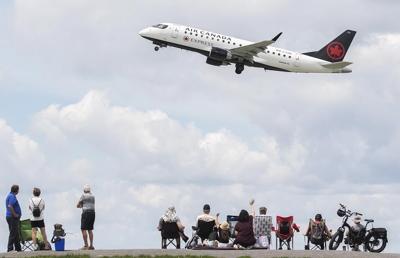 L'ASFC appelée à mieux expliquer ses méthodes ciblant des voyageurs aériens