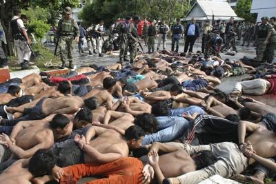 A Thai court drops a case over the deaths of Muslim protesters in 2004