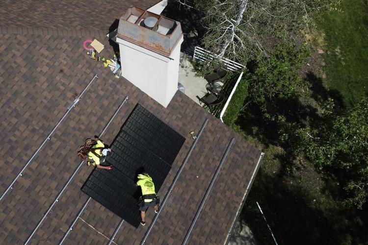 US invests in alternative solar tech, more solar for renters