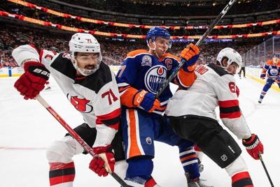 Oilers falter in third period as Devils in fifth in a row behind 4-3 comeback victory