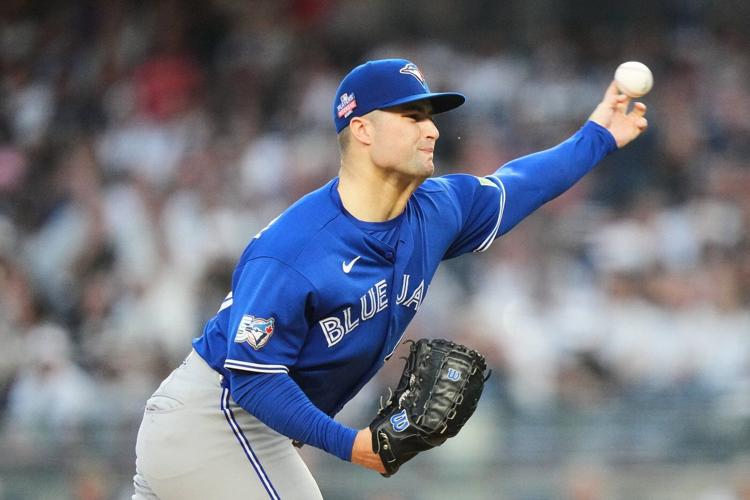 Jones hits 2-run HR as Yankees beat Blue Jays 3-1 for 5th straight win