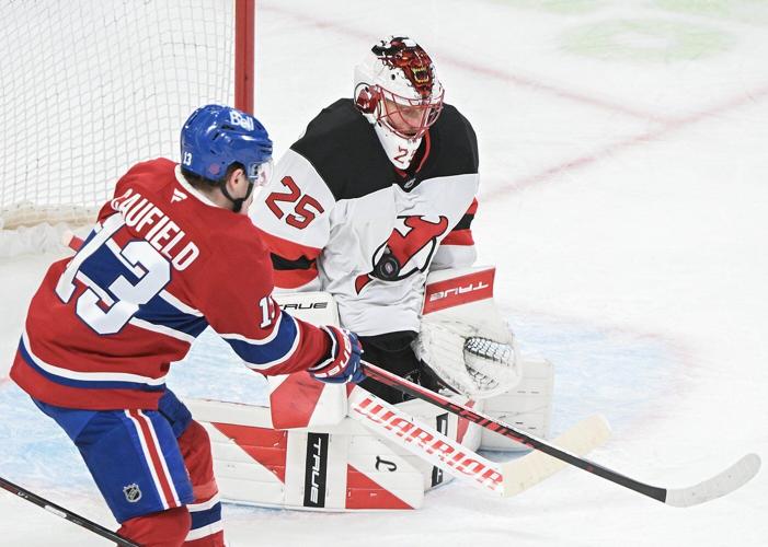 Canadiens' win streak ends with loss to Devils hours after clinching playoff spot