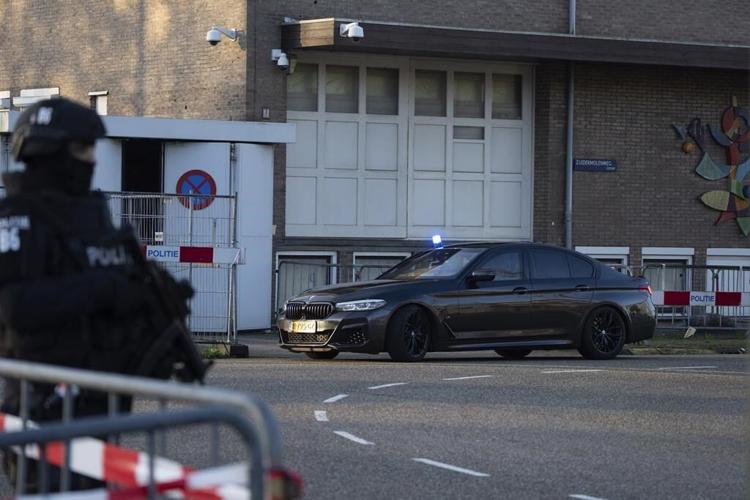 Dutch court convicts 17 members of criminal gang and sentences 3 to life imprisonment