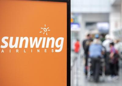 Governments, Saskatchewan travellers want Sunwing held accountable for travel chaos