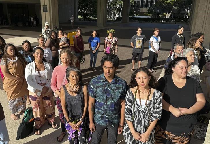 A few midwives seek to uphold Native Hawaiian birth traditions. Would a state law jeopardize them?