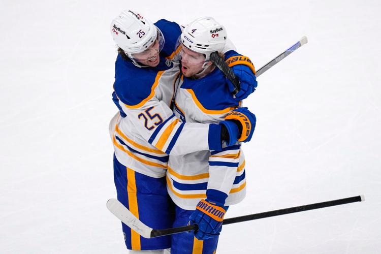Sabres rally to beat Bruins 3-1, take 2-1 lead in NHL playoff series