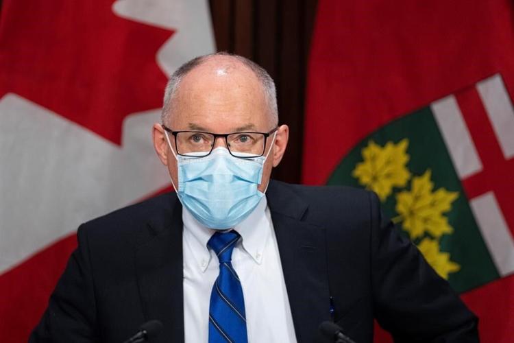 L'hygiéniste en chef de l'Ontario «recommande fortement» le masque à l'intérieur