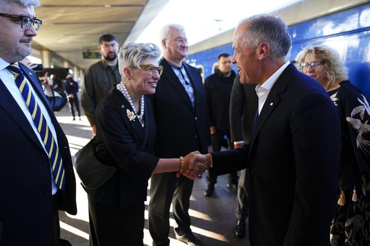 Photo Gallery: Carney travels to Ukraine to mark Independence Day