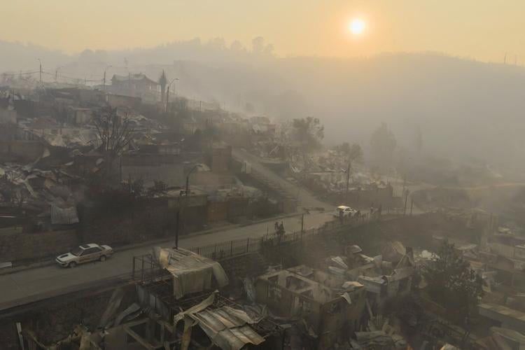 Wildfires race across Chile, leaving 15 dead and forcing thousands to flee