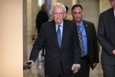 As he prepares to leave leadership, McConnell challenges Trump on foreign policy