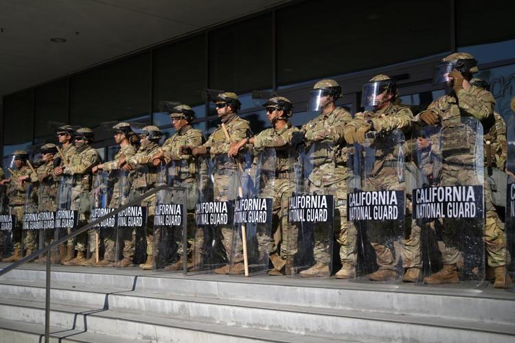 Appeals court lets Trump keep control of ϳԹ Guard troops deployed to Los Angeles