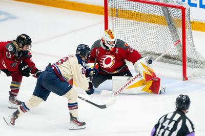 Rookie goalie Philips gaining confidence as key cog in Charge's PWHL playoff run