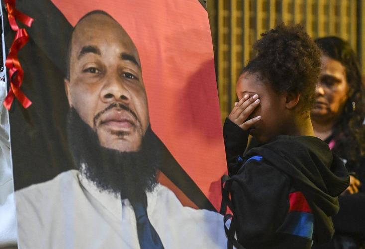 Alabama attorney general pushes for trial of an ex-officer accused of fatally shooting an armed man