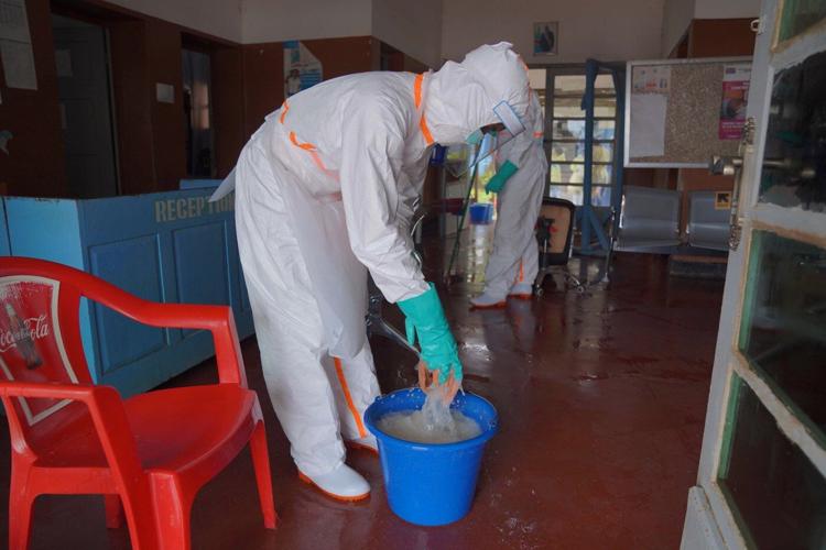 Congo says 2,000 people have died in its Ebola outbreak, the fastest growing on record