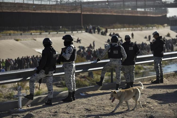 US plans for more migrant releases when asylum limits end