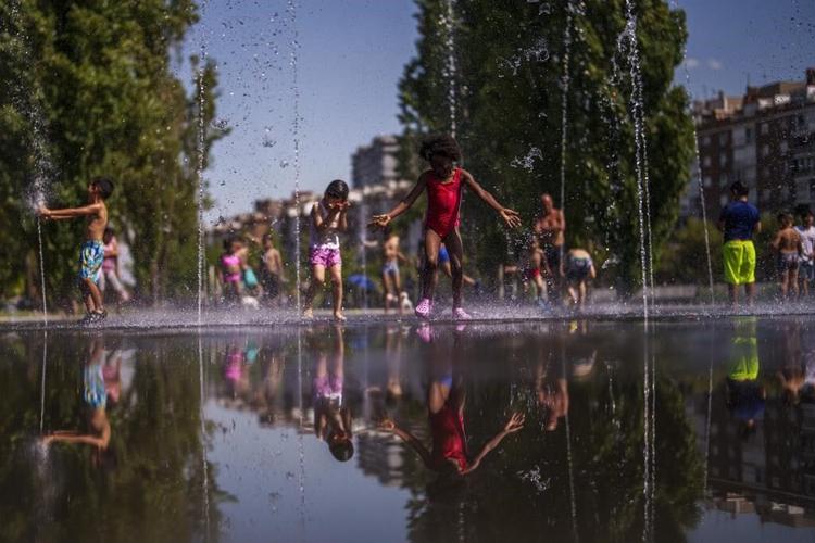 Meteorologists say Earth sizzled to a global heat record in June and July has been getting hotter