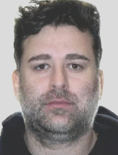 Ontario man charged in Ryan Wedding case to stay behind bars after losing bail review