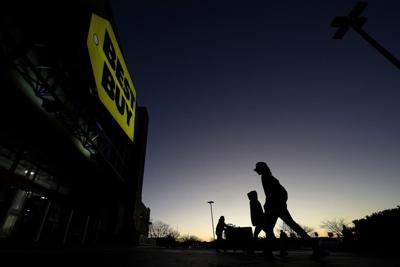 Best Buy's shares up after chain posts smaller-than expected sales decline for 4Q