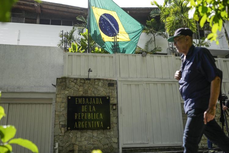 Venezuelan opposition politician met with prosecutors after leaving Argentine diplomatic compound