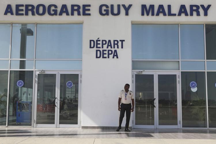 Haiti's first domestic flight takes off since gangs halted commercial air travel last year