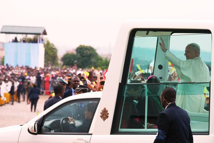 Pope wraps up Cameroon visit with Mass as he looks ahead to Angola