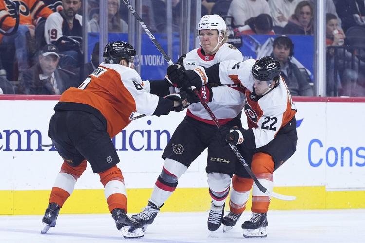 Tkachuk, Amadio pace Senators in 5-2 win over Flyers