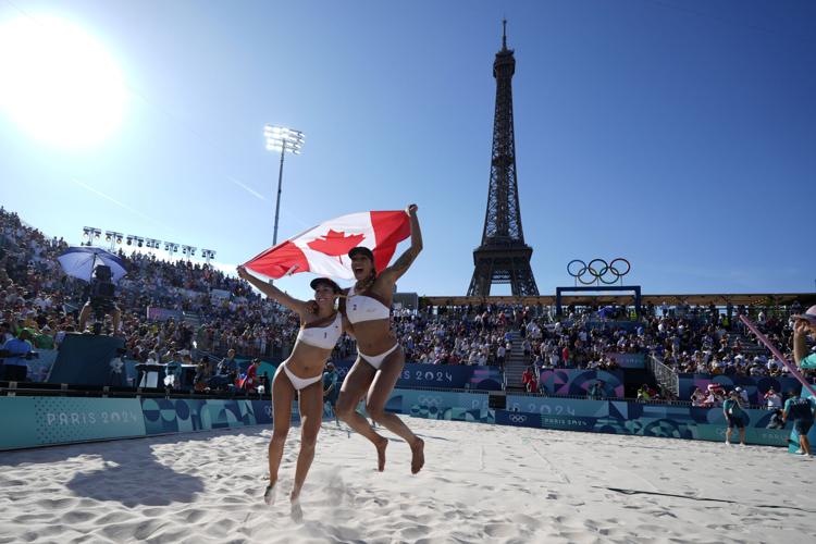 Canada claims silver medal in women's beach volleyball after dropping