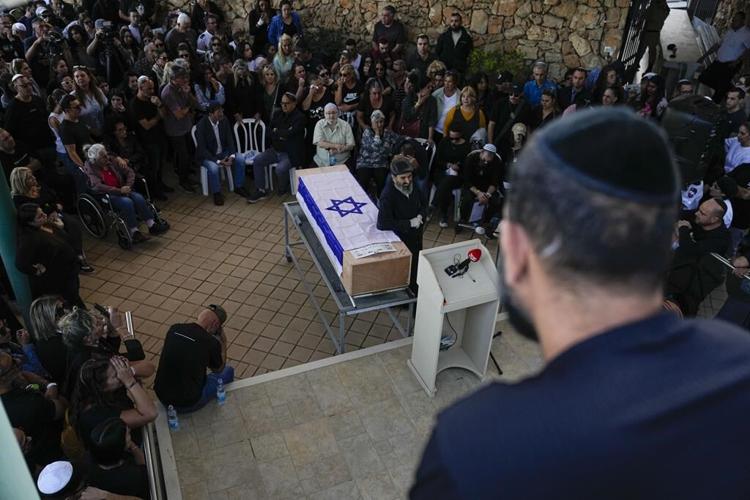 Live updates | Israel-Hamas truce begins with a cease-fire ahead of hostage and prisoner releases