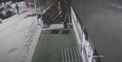 Video appears to show the Israeli army shot 3 Palestinians, killing 1, without provocation