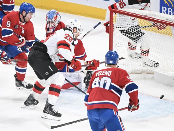 Canadiens' win streak ends with loss to Devils hours after clinching playoff spot