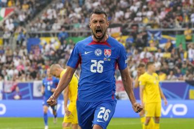 Ukraine back on track after comeback win over Slovakia at Euro 2024