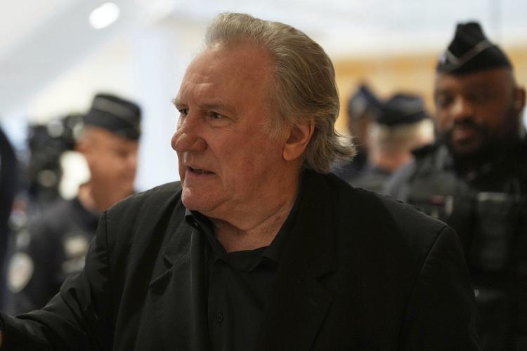 Accuser tells a trial that actor Gérard Depardieu groped her bottom and breasts on film set