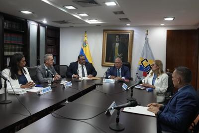 Venezuelan electoral official asserts 'lack of transparency and veracity' in Maduro's re-election