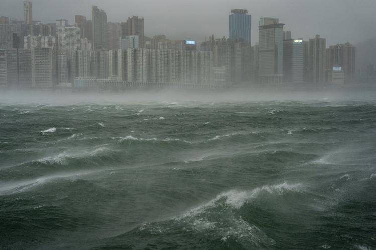 Typhoon Wipha causes major flight disruptions in Hong Kong and southern China