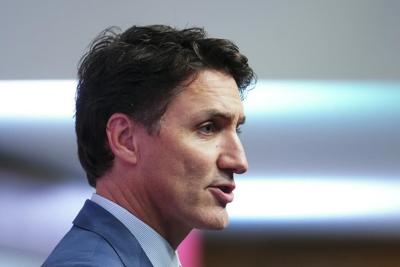 Trudeau reconnaît qu'il aurait pu agir plus rapidement en matière d'immigration