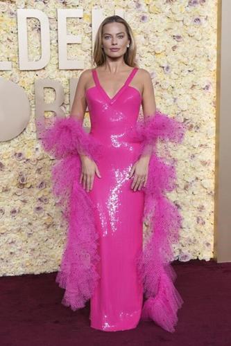 'Barbie' Oscars snubs prompt a backlash, even from Ken (and Hillary)