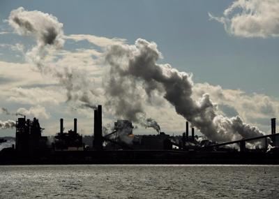 Hamilton estimates second leak dumped 59 million litres of sewage in Lake Ontario
