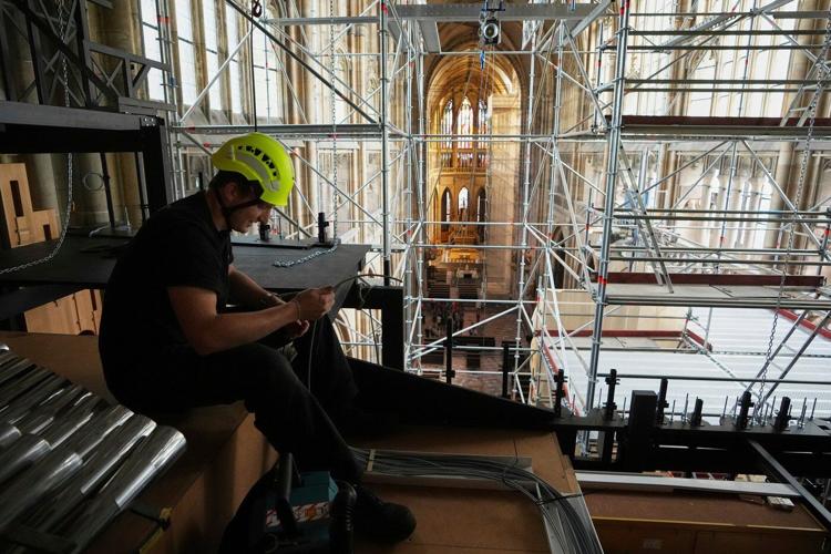The 700-year-old St. Vitus Cathedral in Prague inaugurates a new organ