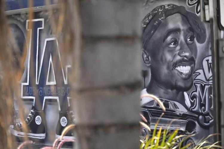 Last living suspect in 1996 drive-by shooting of Tupac Shakur indicted in Las Vegas on murder charge