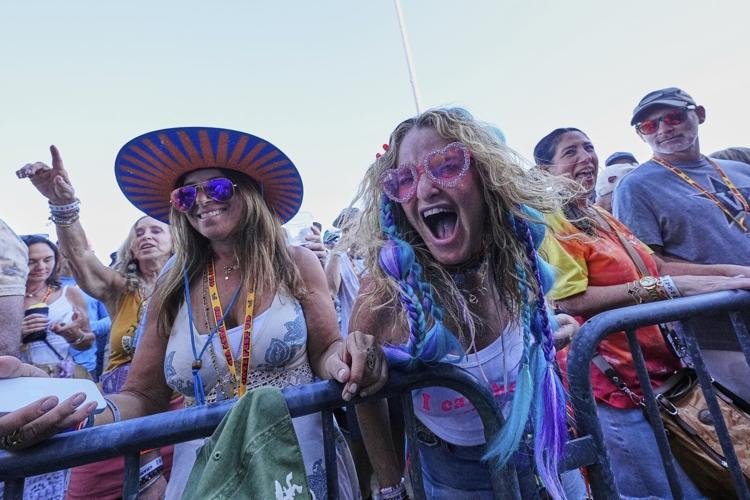 PHOTO COLLECTION: New Orleans Jazz & Heritage Festival