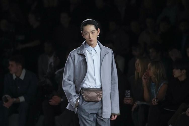 Dior puts on a daytime fashion ballet under the Parisian stars