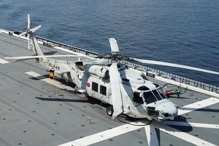 2 Japanese navy helicopters carrying 8 crew believed crashed in Pacific, Defense Ministry says