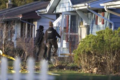 Illinois man charged in 4 killings ordered to remain in jail pending trial