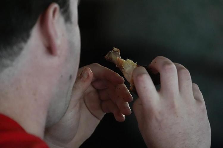 It’s not your imagination. Men really do eat more meat than women, study says