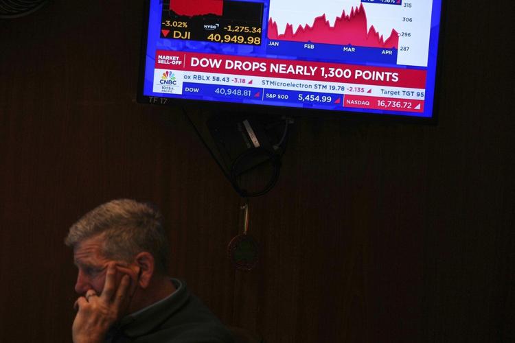 Think twice before bailing out of the stock market, financial advisers say